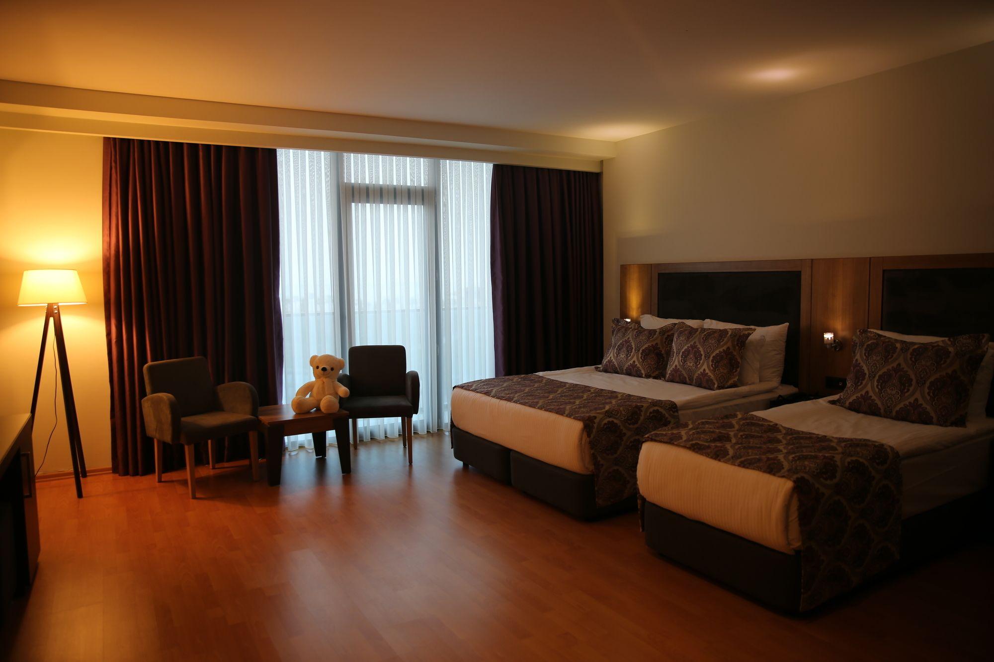 Metro City Batumi Residence Luaran gambar